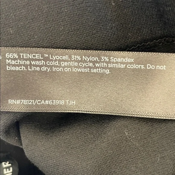 Eileen Fisher Double Knit Wide Leg Pull-On Ankle Pants Black size M - Picture 7 of 7